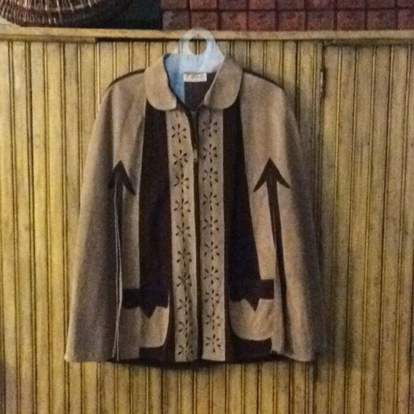 Vintage Jackets & Blazers - Vintage Suede Cape